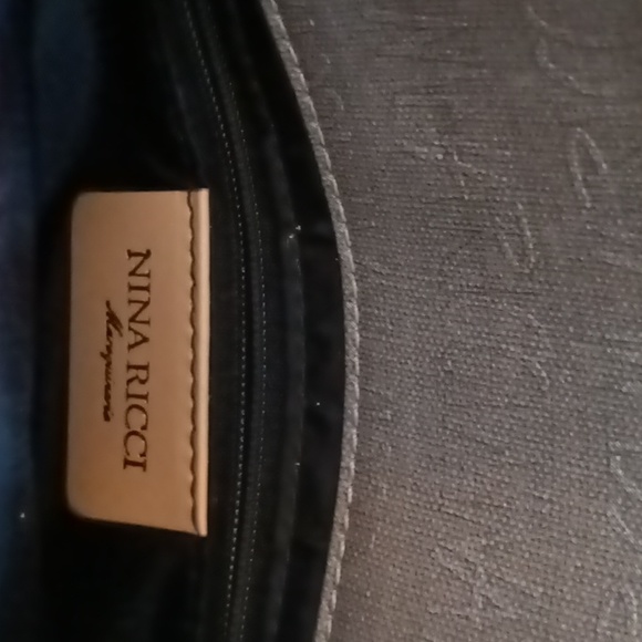 Nina Ricci handbag - Picture 2 of 2